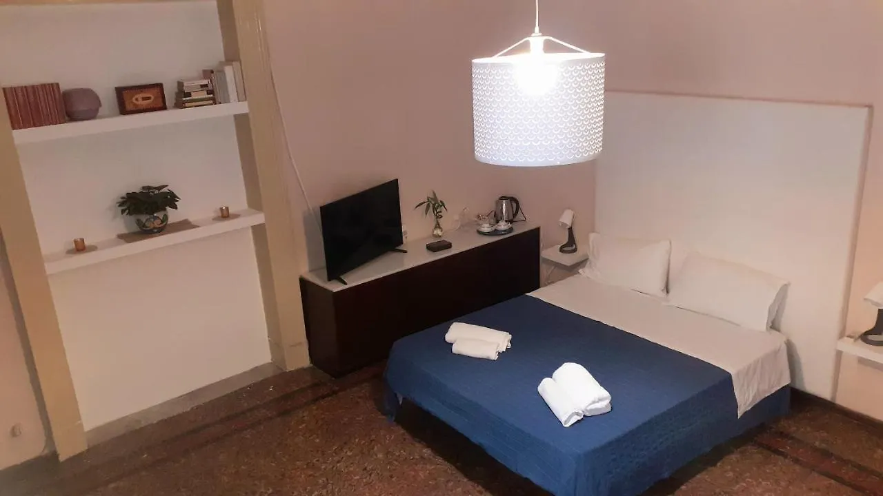 Bed and Breakfast Bed And Books Isabella à Catane Couette-café